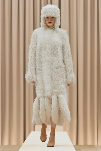 Look 22